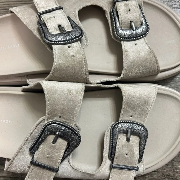 Women’s Sandals, AE Western-Buckle Vegan Suede Sandal - Size 10 - Picture 4 of 6